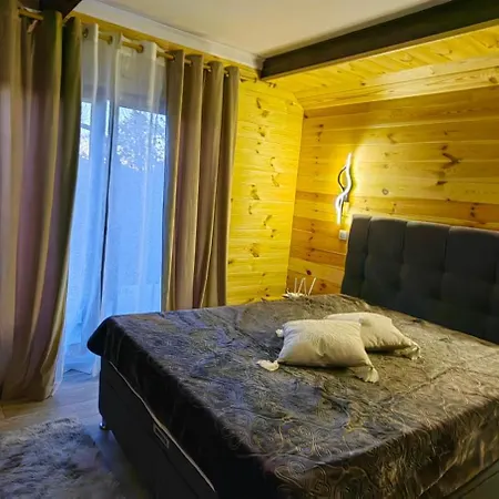 Biserna Dolina Lux Uvac 셰니차