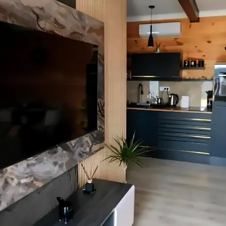 아파트 Biserna Dolina Lux Uvac 셰니차